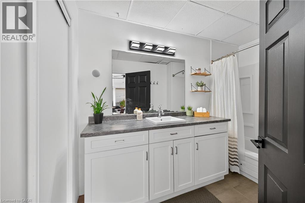 103 Charles Street W, Ingersoll, Ontario  N5C 2L9 - Photo 15 - 40790723