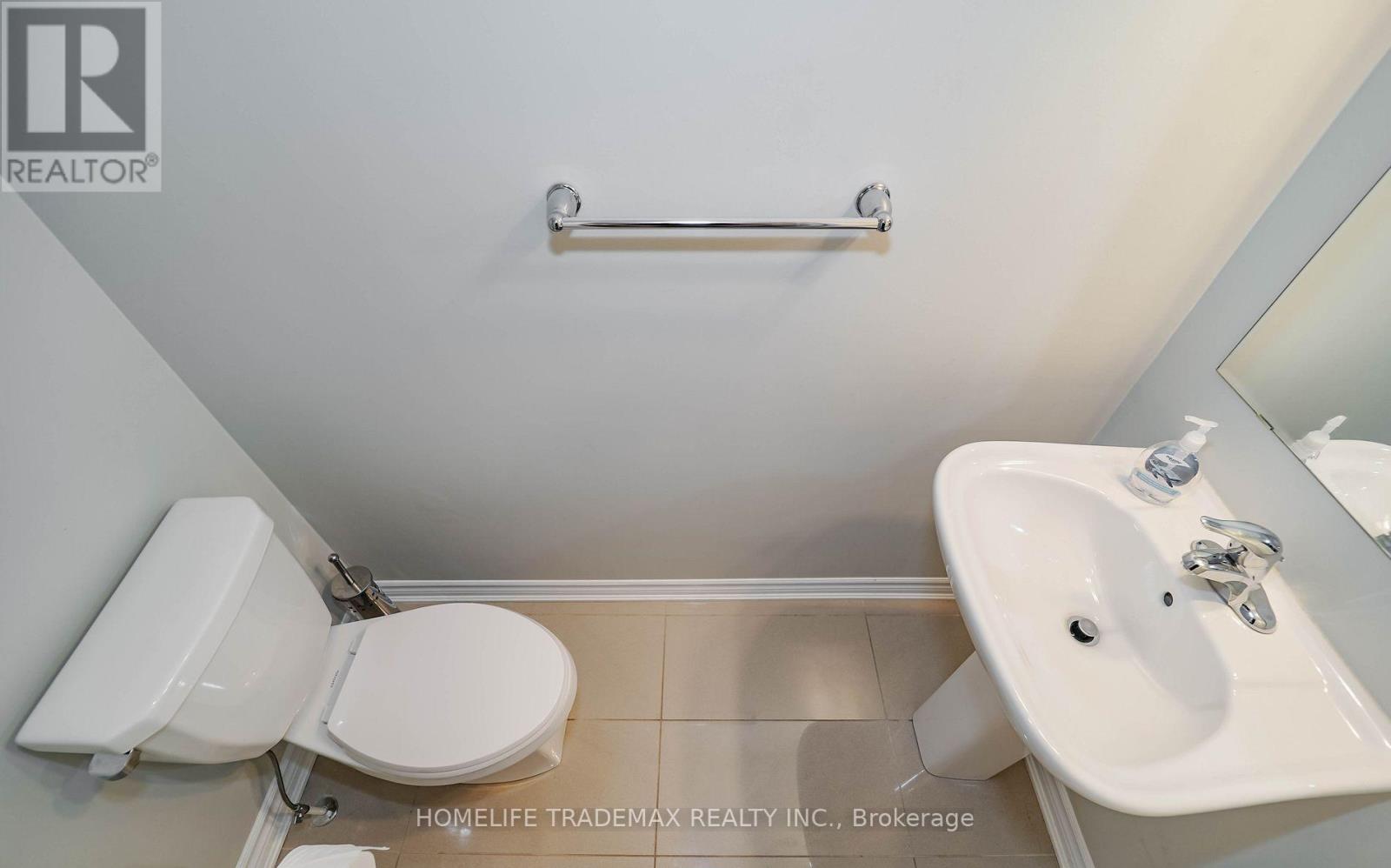 1062 Clipper Lane, Pickering, Ontario  L1X 0E9 - Photo 14 - E12476720