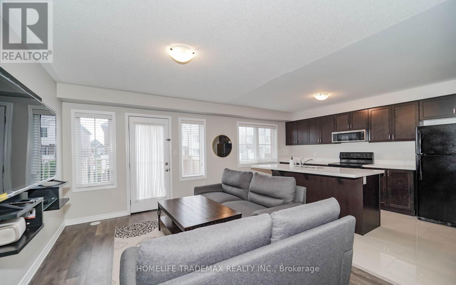 1062 Clipper Lane, Pickering, Ontario  L1X 0E9 - Photo 10 - E12476720