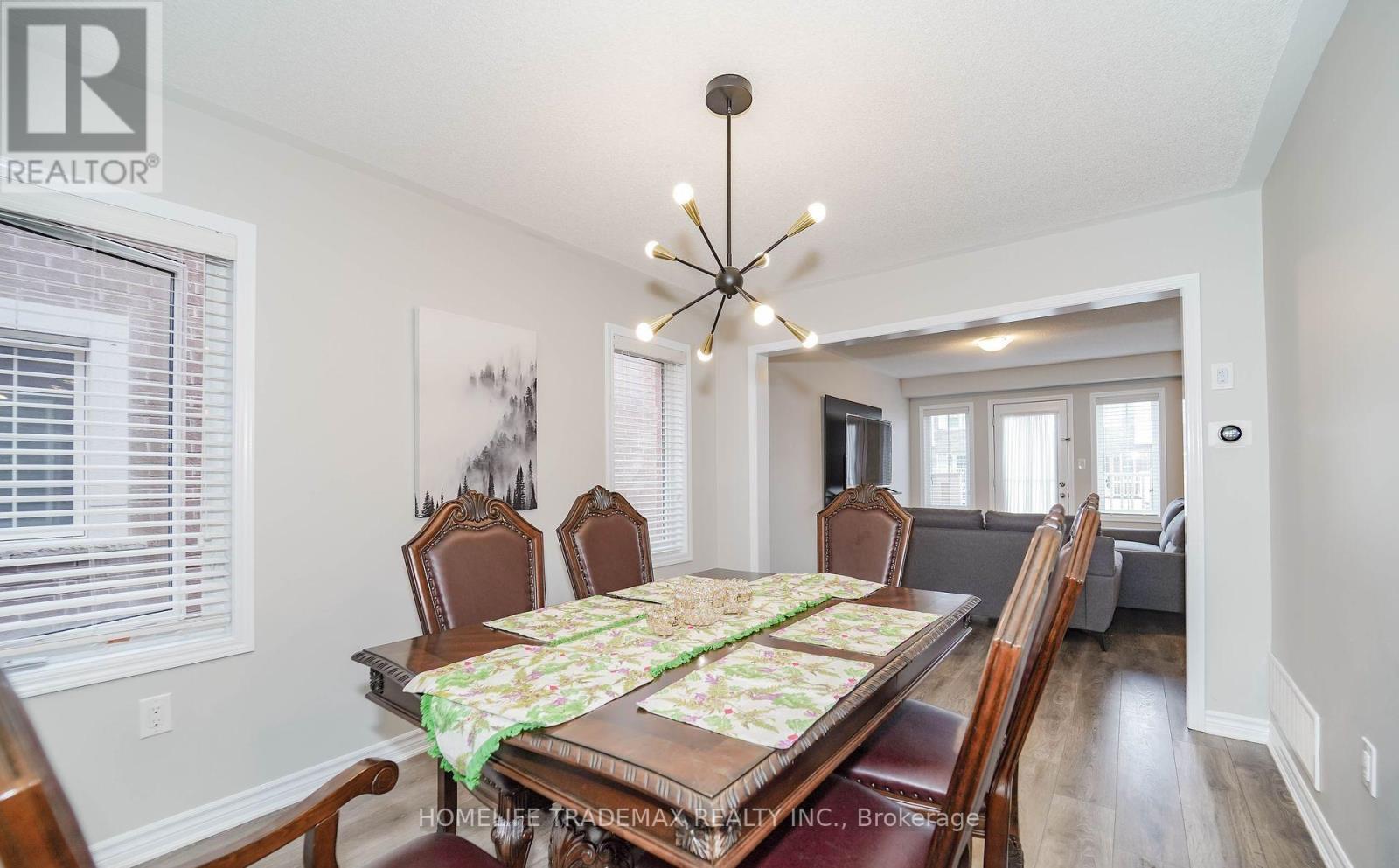 1062 Clipper Lane, Pickering, Ontario  L1X 0E9 - Photo 8 - E12476720