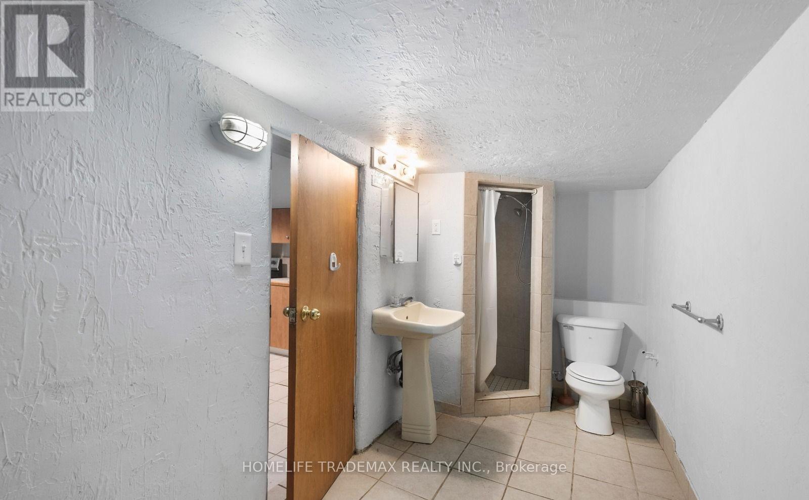 329 Rankin Avenue, Windsor, Ontario  N9B 2R6 - Photo 18 - X12484239