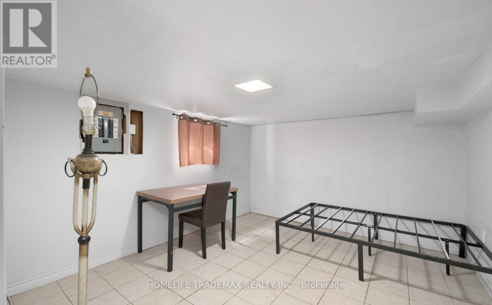 329 Rankin Avenue, Windsor, Ontario  N9B 2R6 - Photo 17 - X12484239