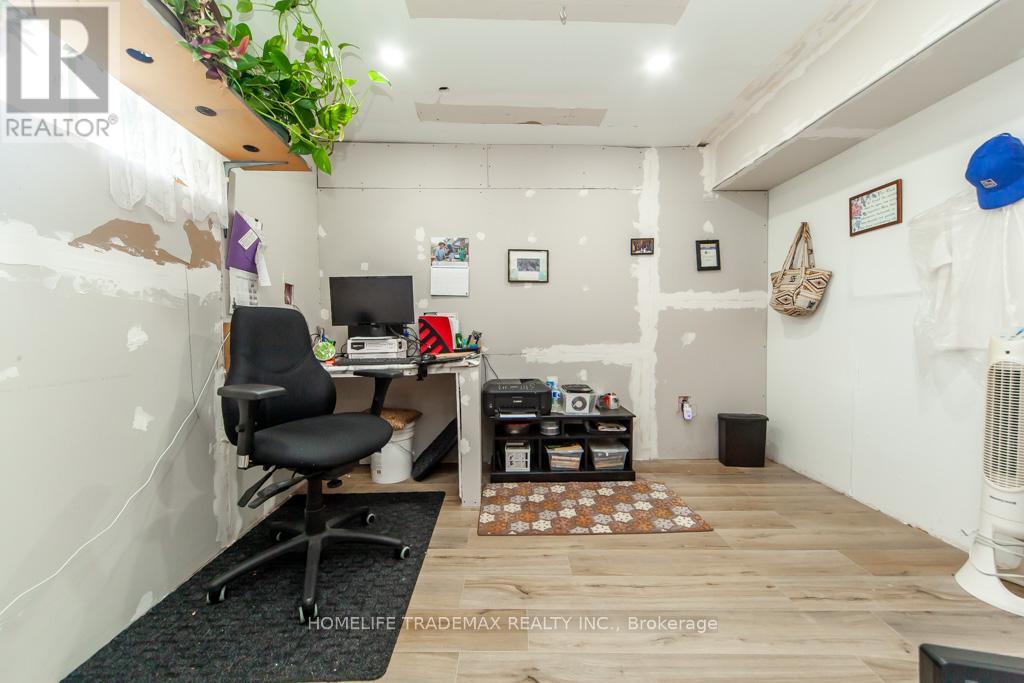 619 Willow Street, Shelburne, Ontario  L9V 2W8 - Photo 35 - X12305654