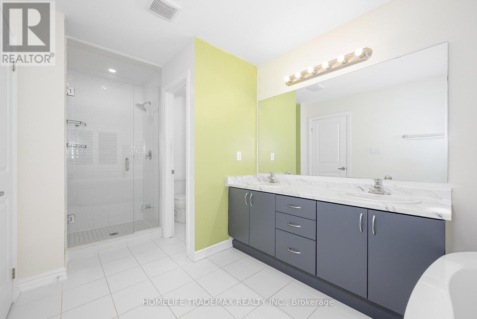 29 Hennessey Crescent, Kawartha Lakes, Ontario  K9V 0P3 - Photo 26 - X12537930