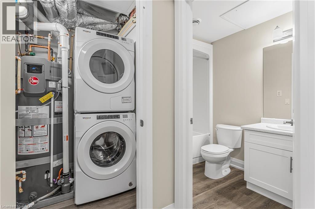 118 Summersides Boulevard Unit# 114, Fonthill, Ontario  L0E 1E1 - Photo 4 - 40763393