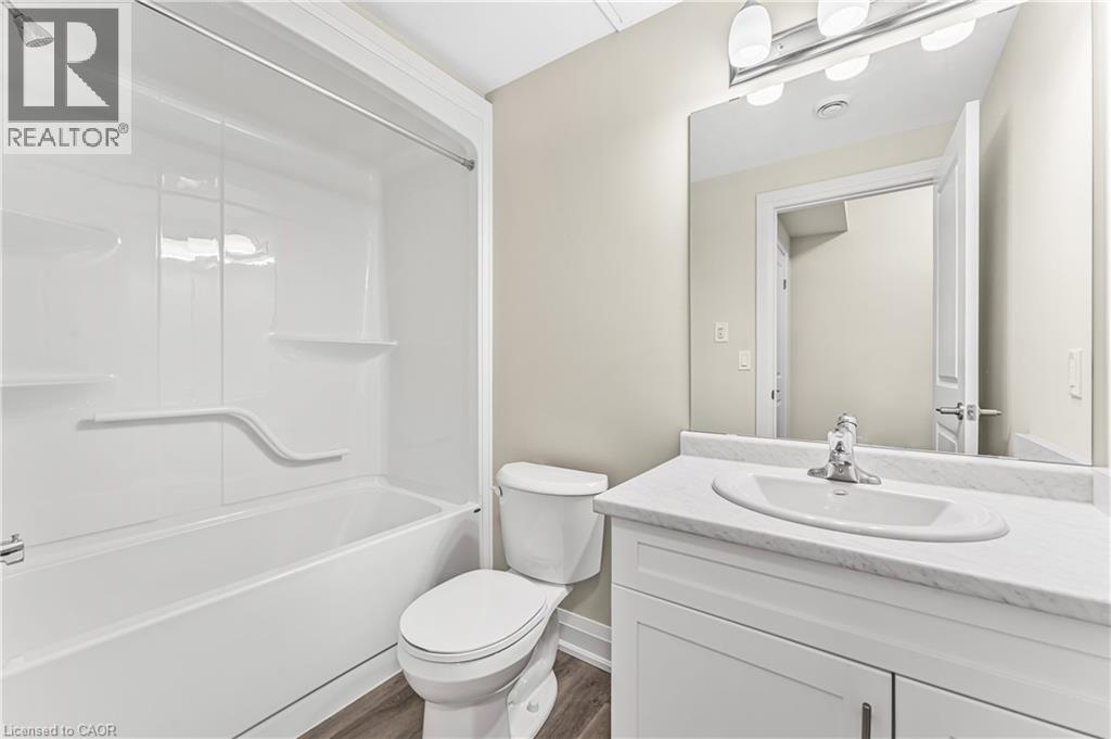 118 Summersides Boulevard Unit# 114, Fonthill, Ontario  L0E 1E1 - Photo 5 - 40763393