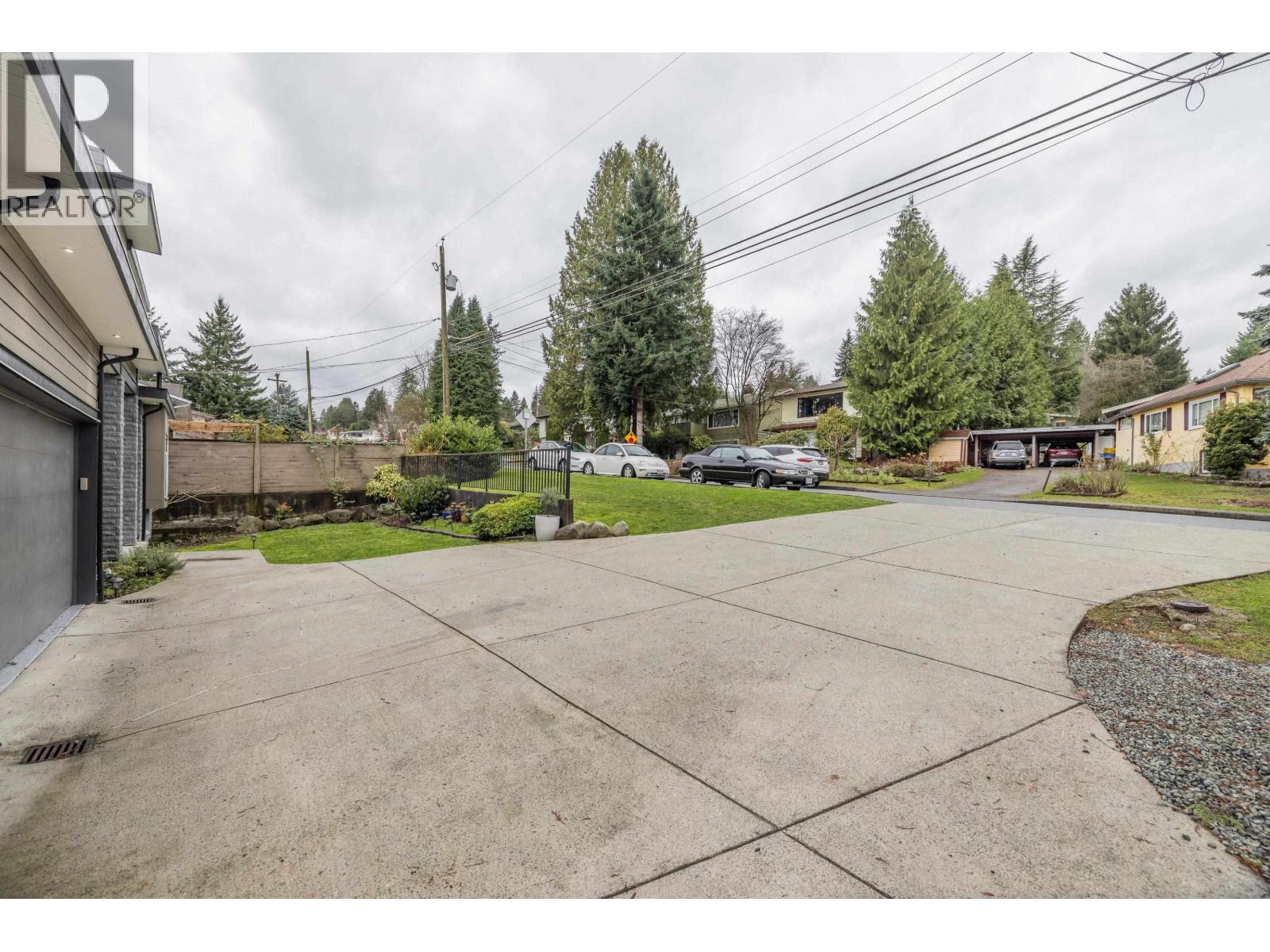 1025 Ranch Park Way, Coquitlam, British Columbia V3C 2J2 - Photo 40 - R3074595