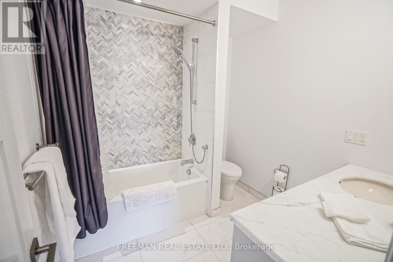 2 - 50 Russell Street, Toronto, Ontario  M5S 1B7 - Photo 28 - C12651928