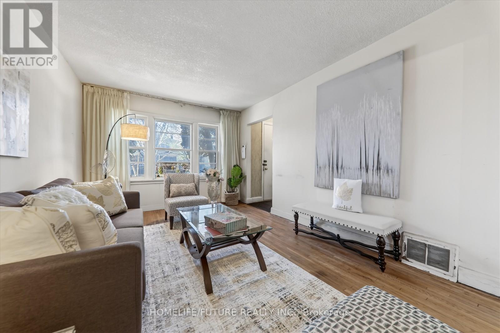 69 Presley Avenue, Toronto, Ontario  M1L 3P7 - Photo 11 - E12651914