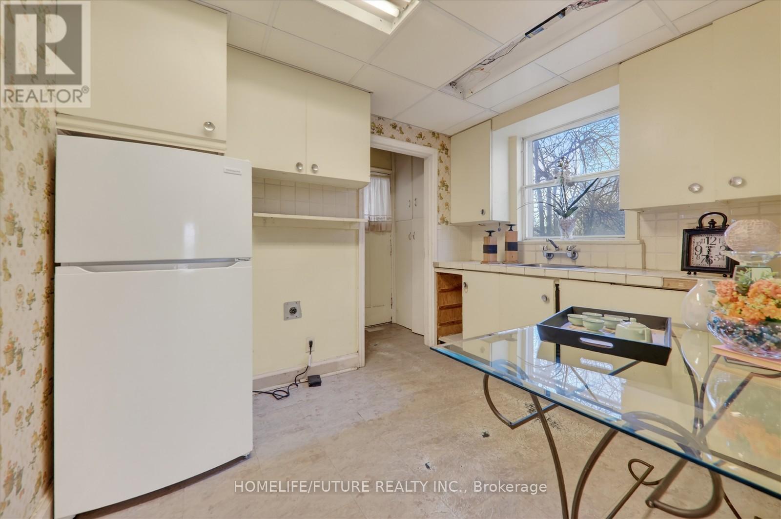 69 Presley Avenue, Toronto, Ontario  M1L 3P7 - Photo 14 - E12651914