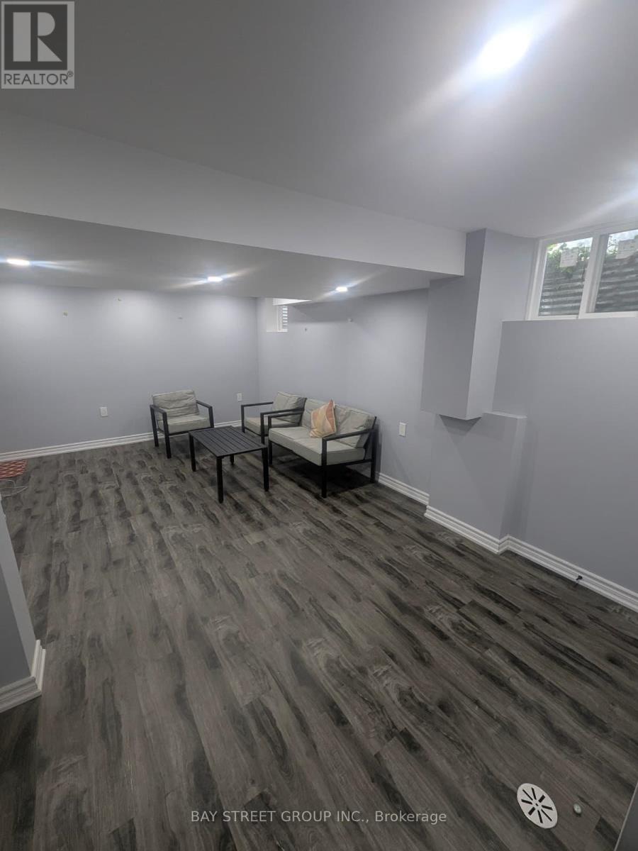 850 Monaghan Avenue, Oshawa, Ontario  L1J 6Z4 - Photo 17 - E12651922