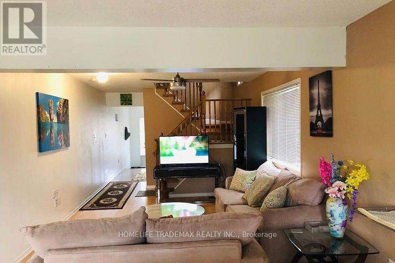 44 Lloydminster Avenue, Ajax, Ontario  L1Z 0N8 - Photo 5 - E12563592