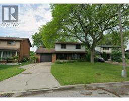 3045 CLAXTON COURT, Windsor, Ontario