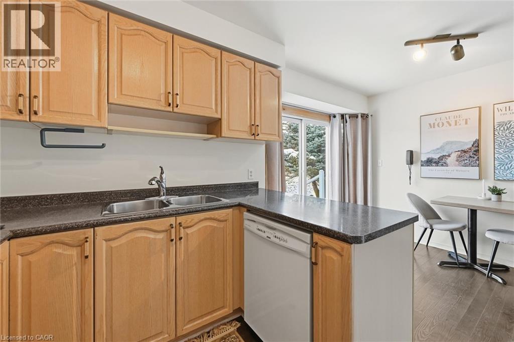 2230 Walkers Line Unit# 1, Burlington, Ontario  L7M 3Y8 - Photo 18 - 40790567