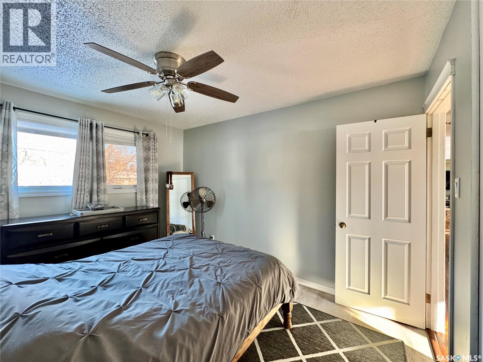 304 March Avenue E, Langenburg, Saskatchewan  S0A 2A0 - Photo 14 - SK996898