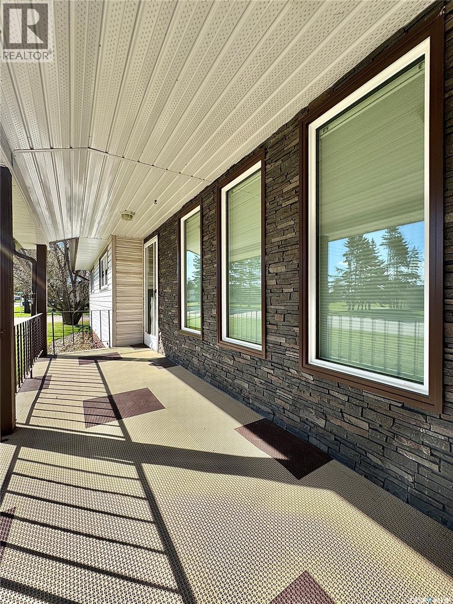 304 March Avenue E, Langenburg, Saskatchewan  S0A 2A0 - Photo 36 - SK996898