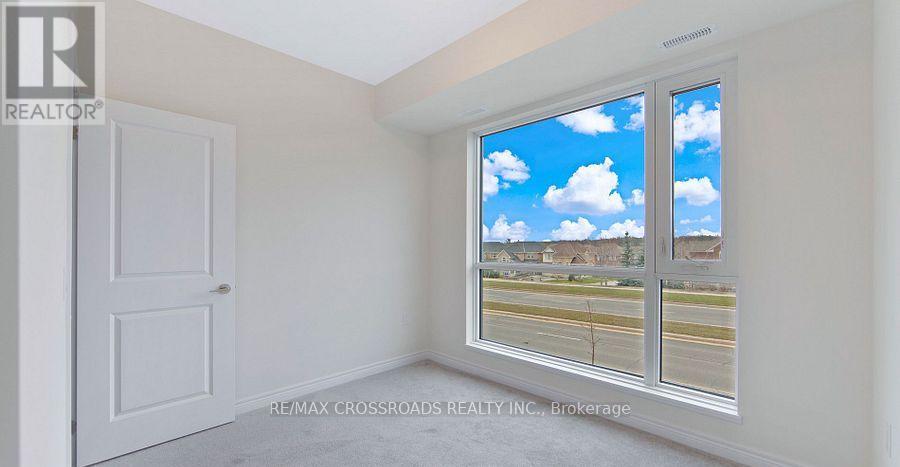 203 - 2375 Bronte Road, Oakville, Ontario  L6M 1P5 - Photo 13 - W12651902