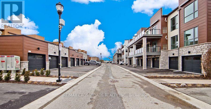 203 - 2375 Bronte Road, Oakville, Ontario  L6M 1P5 - Photo 18 - W12651902