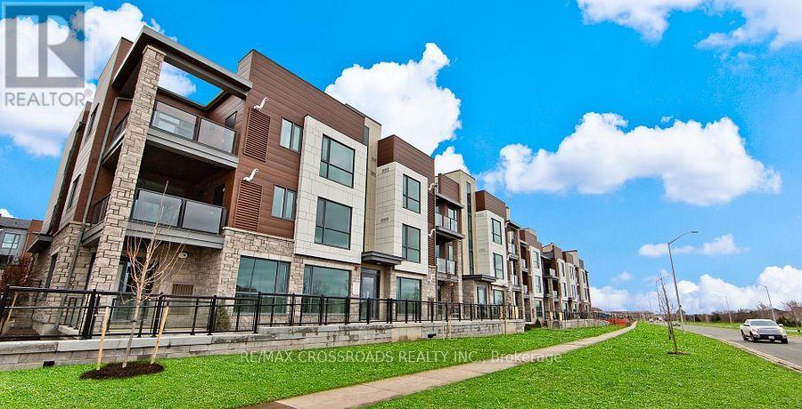203 - 2375 Bronte Road, Oakville, Ontario  L6M 1P5 - Photo 2 - W12651902