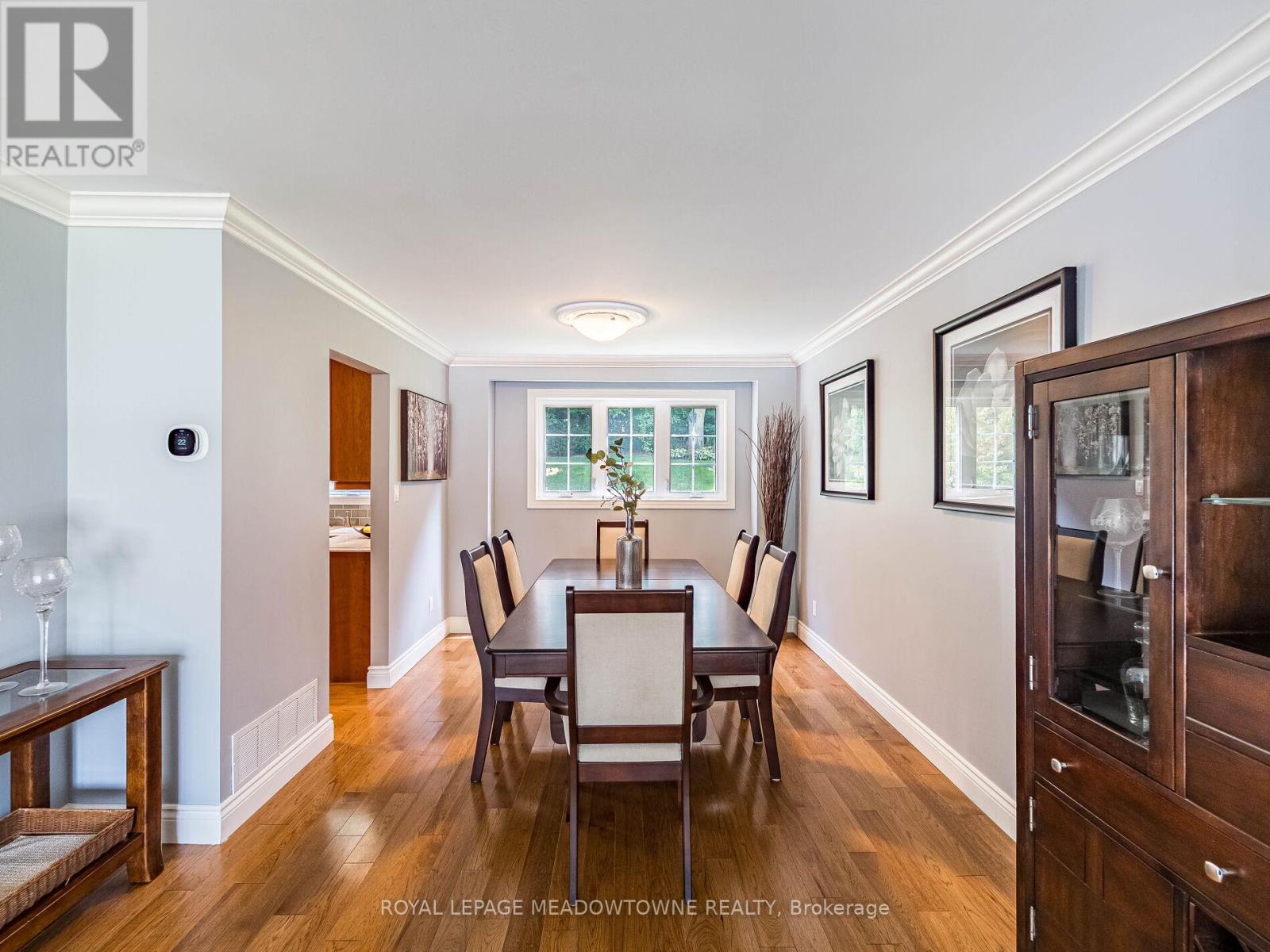 40 Hilltop Drive, Caledon, Ontario  L7C 1H6 - Photo 10 - W12651936