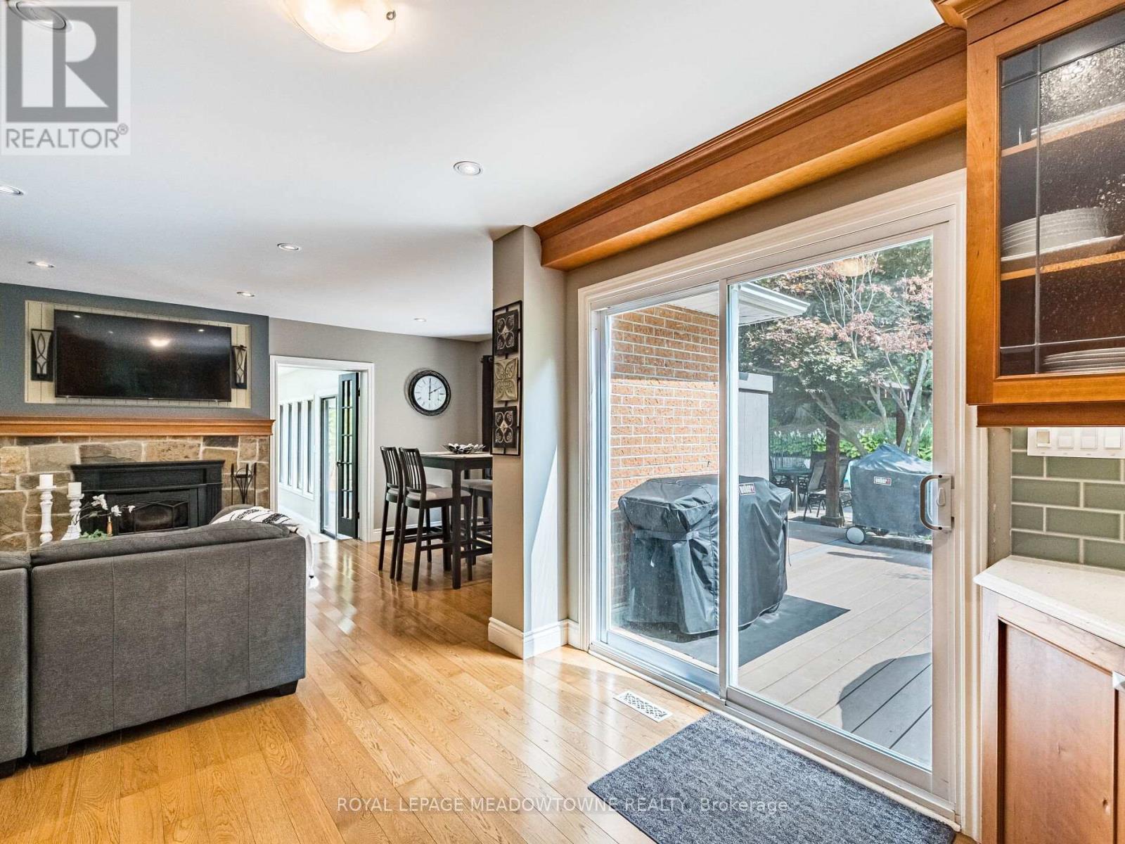 40 Hilltop Drive, Caledon, Ontario  L7C 1H6 - Photo 28 - W12651936