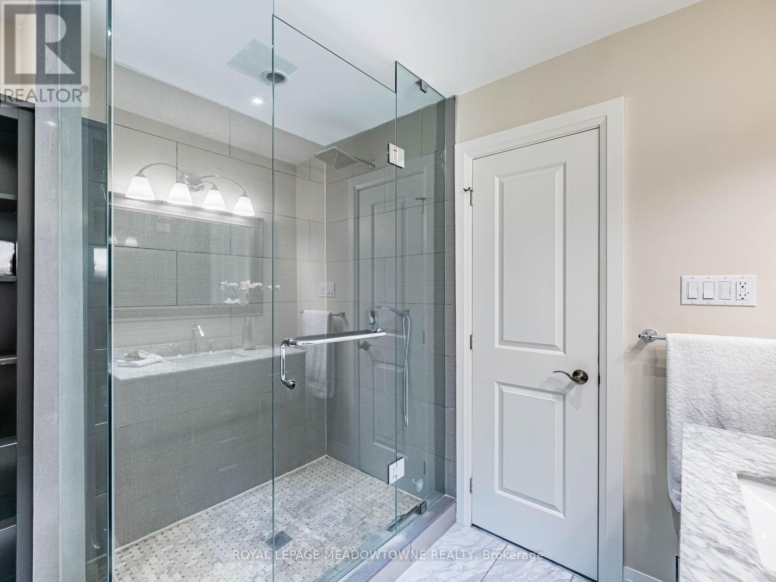 40 Hilltop Drive, Caledon, Ontario  L7C 1H6 - Photo 38 - W12651936