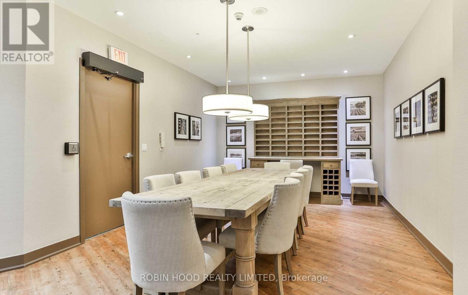 2307 - 2240 Lake Shore Boulevard W, Toronto, Ontario  M8V 0B1 - Photo 16 - W12651942