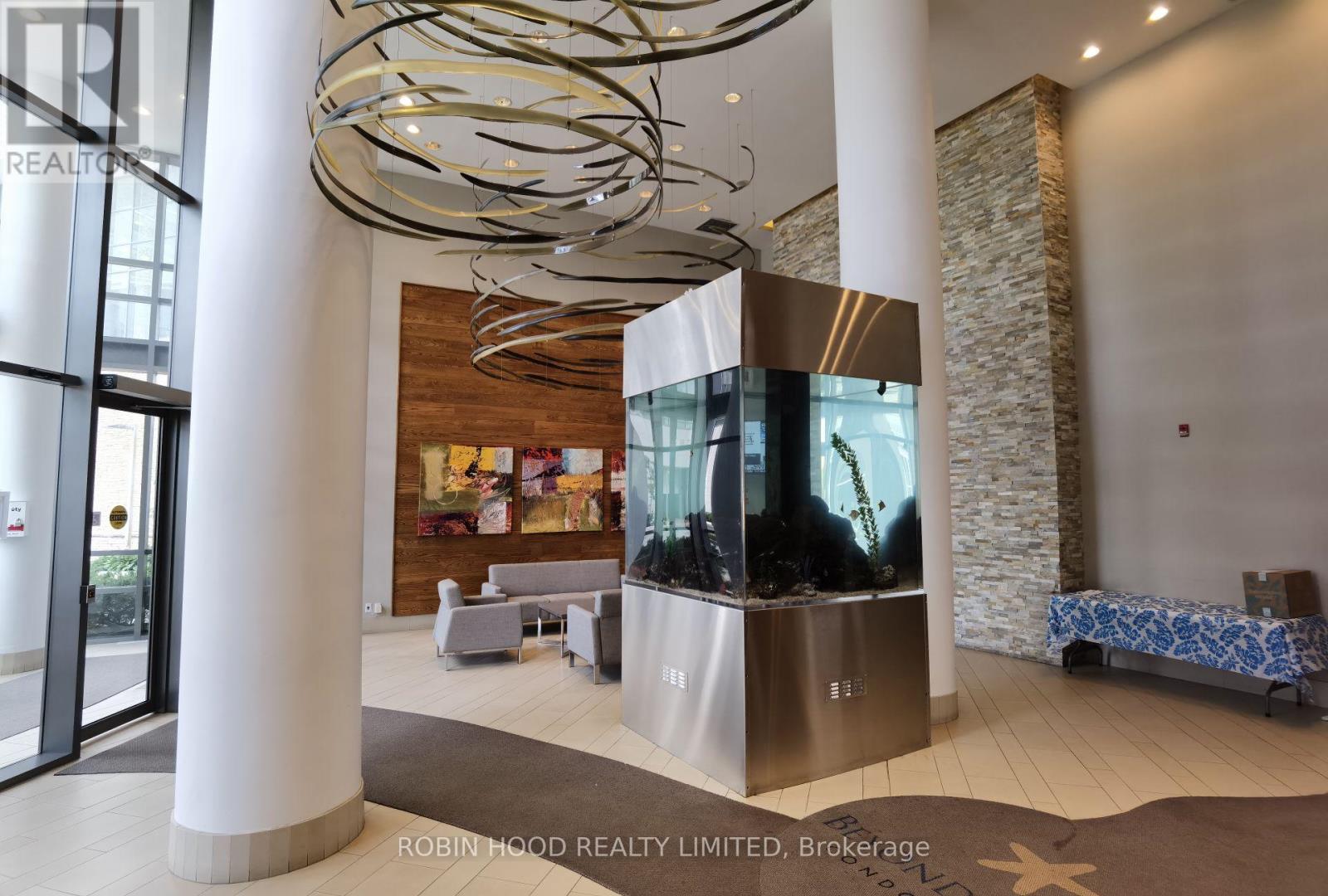 2307 - 2240 Lake Shore Boulevard W, Toronto, Ontario  M8V 0B1 - Photo 9 - W12651942