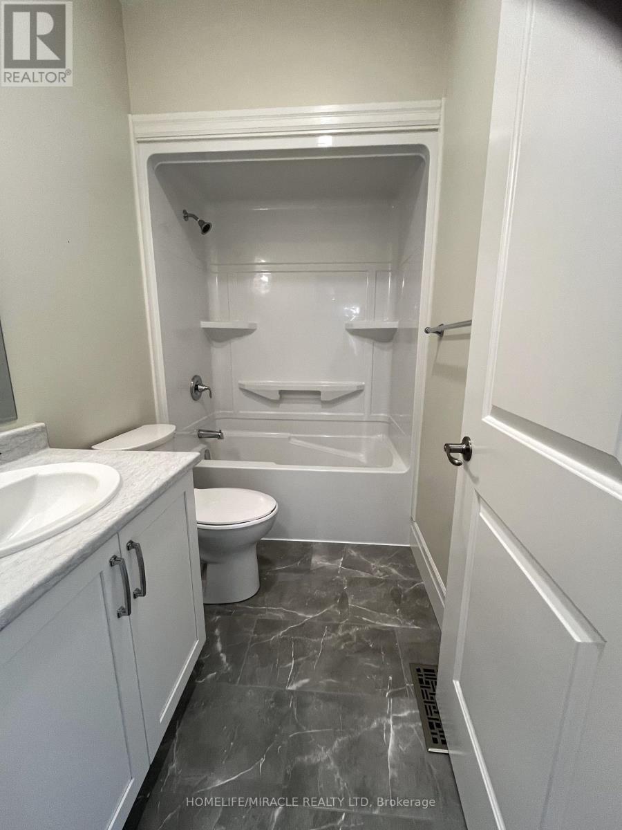 35 Allen Street, Prince Edward County, Ontario  K0K 2T0 - Photo 10 - X12606416