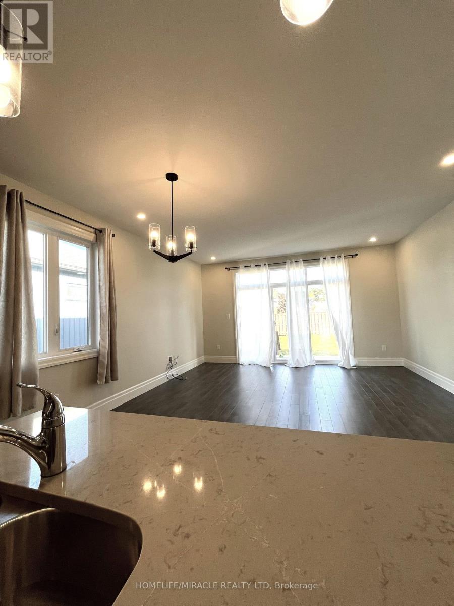 35 Allen Street, Prince Edward County, Ontario  K0K 2T0 - Photo 2 - X12606416