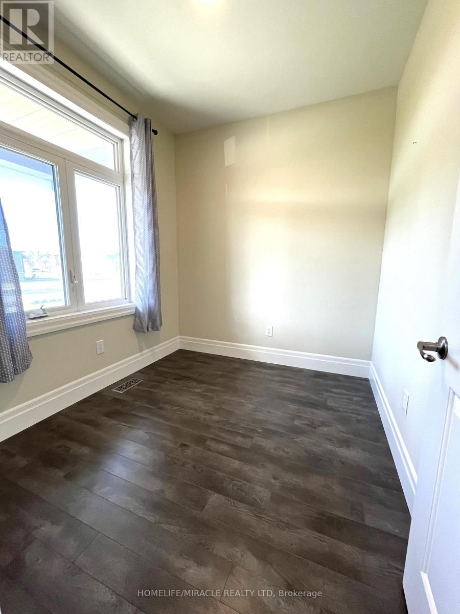 35 Allen Street, Prince Edward County, Ontario  K0K 2T0 - Photo 5 - X12606416