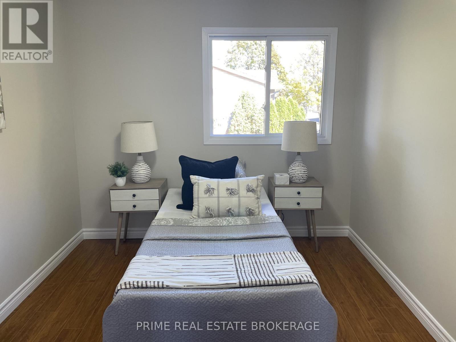 35 Waterman Avenue, London South, Ontario N6C 5T8 - Photo 30 - X12651964