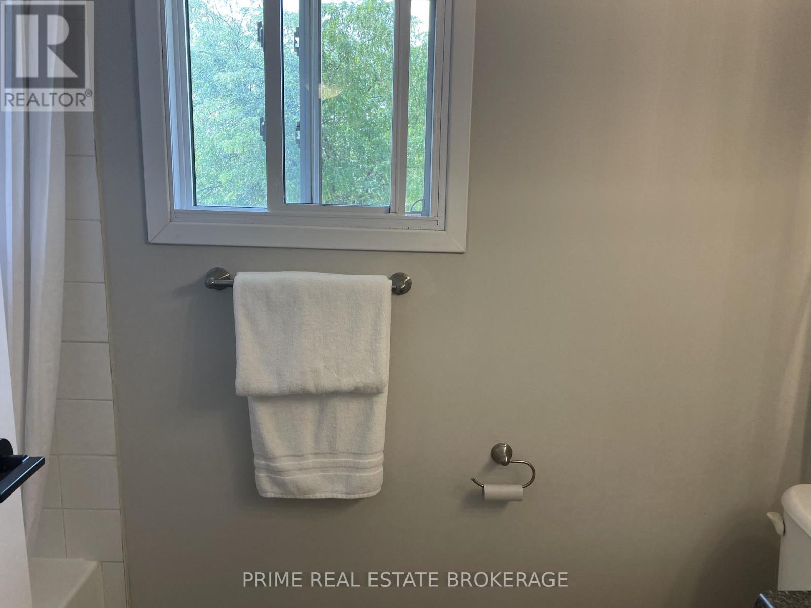 44 - 355 Sandringham Crescent, London South, Ontario  N6C 5K3 - Photo 12 - X12651966