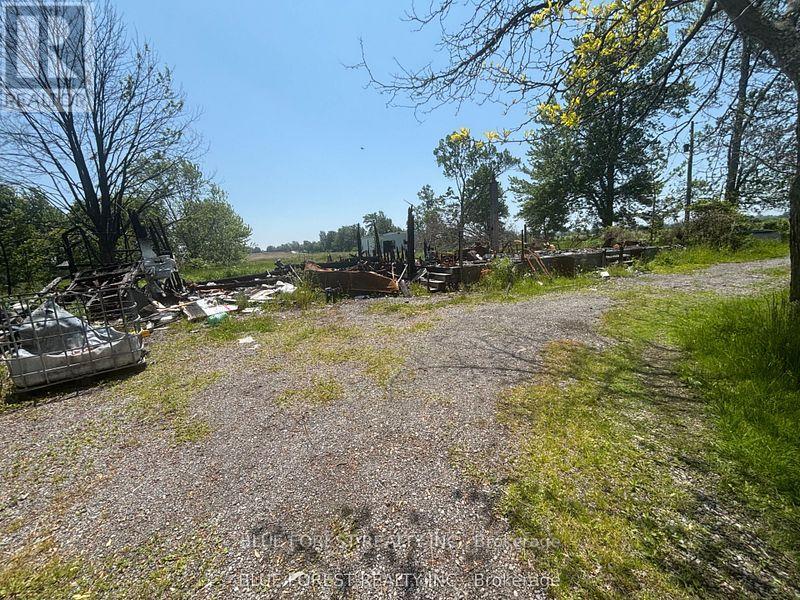 2304 North Shore Drive, Haldimand, Ontario N0A 1K0 - Photo 2 - X12651986