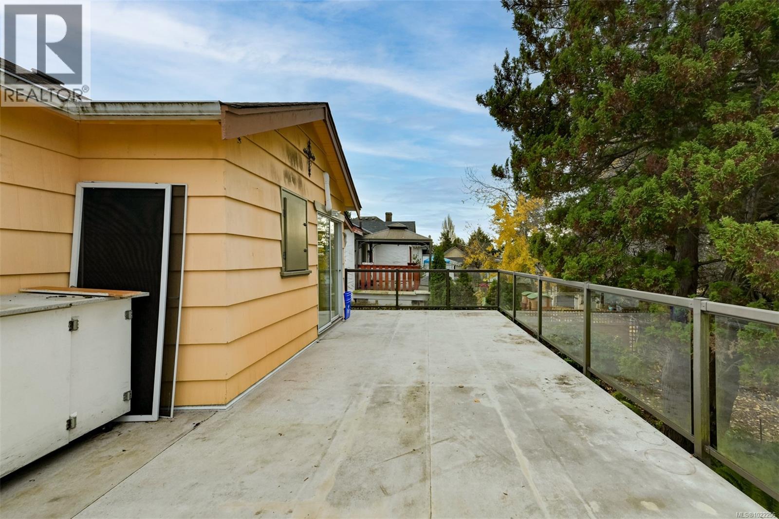 3312 Kingsley St, Saanich, British Columbia  V8P 4J9 - Photo 27 - 1022256