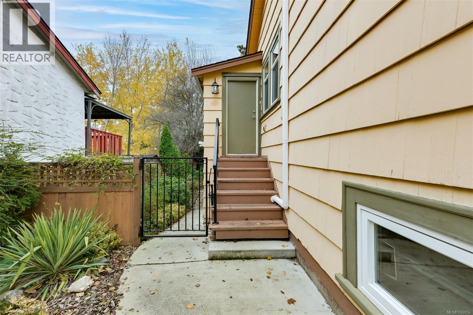 3312 Kingsley St, Saanich, British Columbia  V8P 4J9 - Photo 62 - 1022256