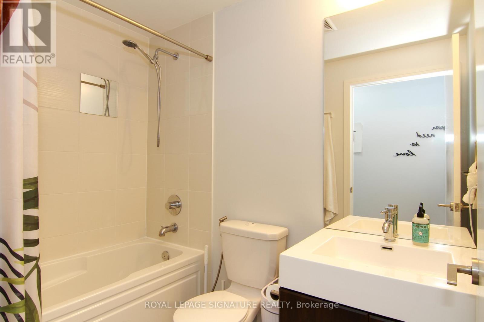 608 - 35 Brian Peck Crescent, Toronto, Ontario  M4G 0A5 - Photo 7 - C12651972