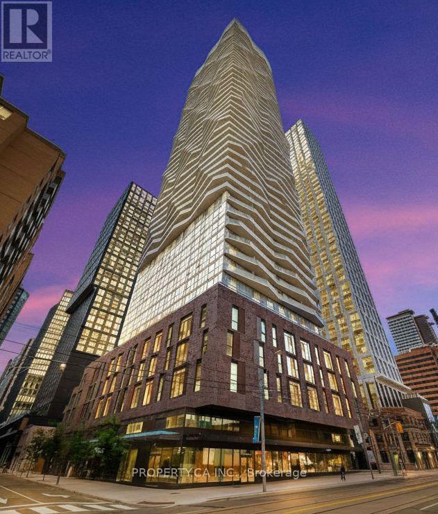1709 - 100 Dalhousie Street, Toronto, Ontario  M5B 0C7 - Photo 1 - C12651990