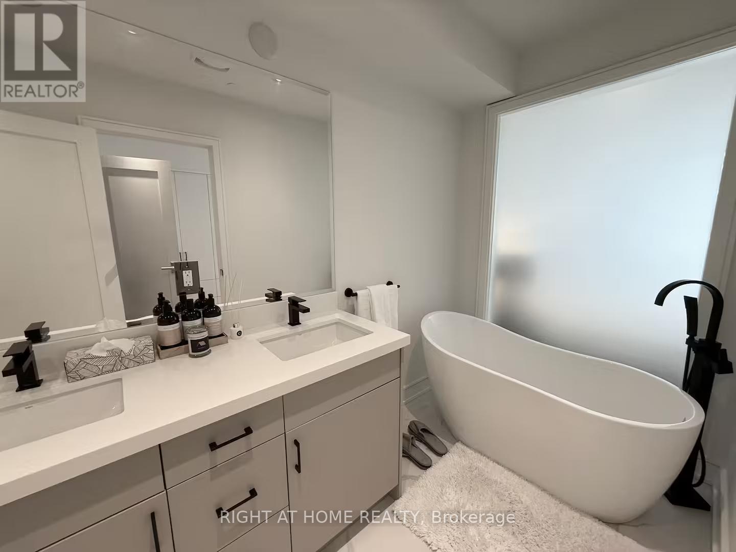 38b Churchill Avenue W, Toronto, Ontario  M2N 1Y7 - Photo 11 - C12652000