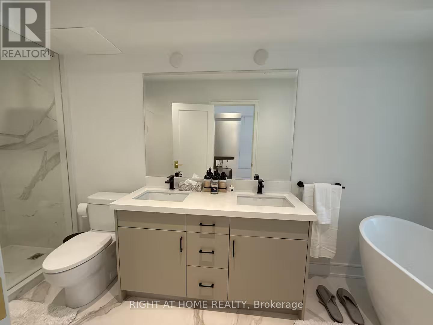 38b Churchill Avenue W, Toronto, Ontario  M2N 1Y7 - Photo 13 - C12652000