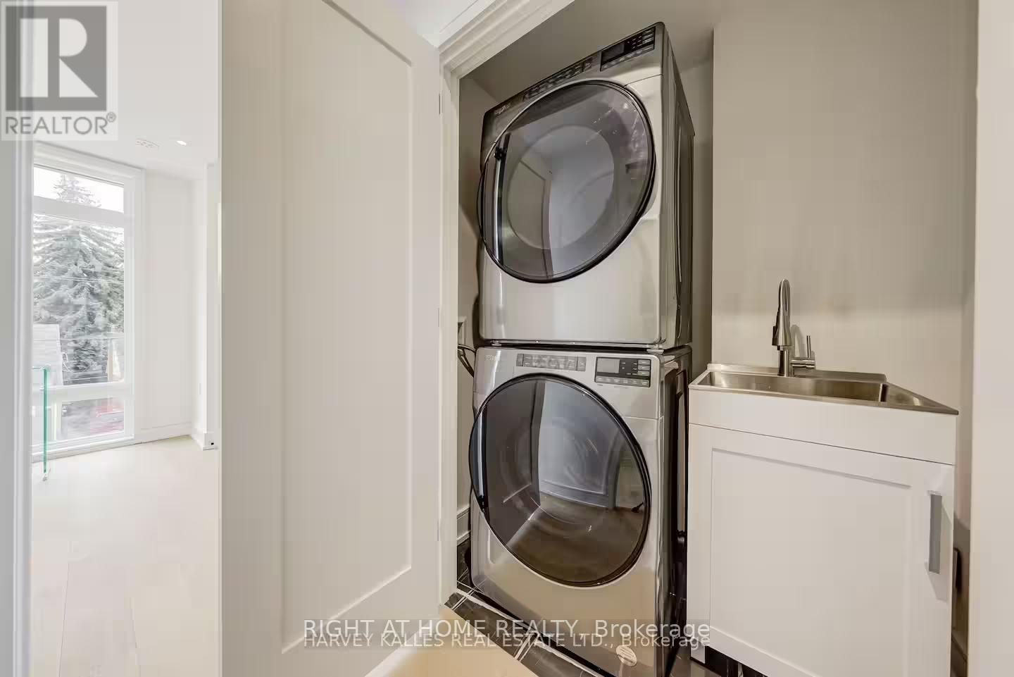 38b Churchill Avenue W, Toronto, Ontario  M2N 1Y7 - Photo 22 - C12652000