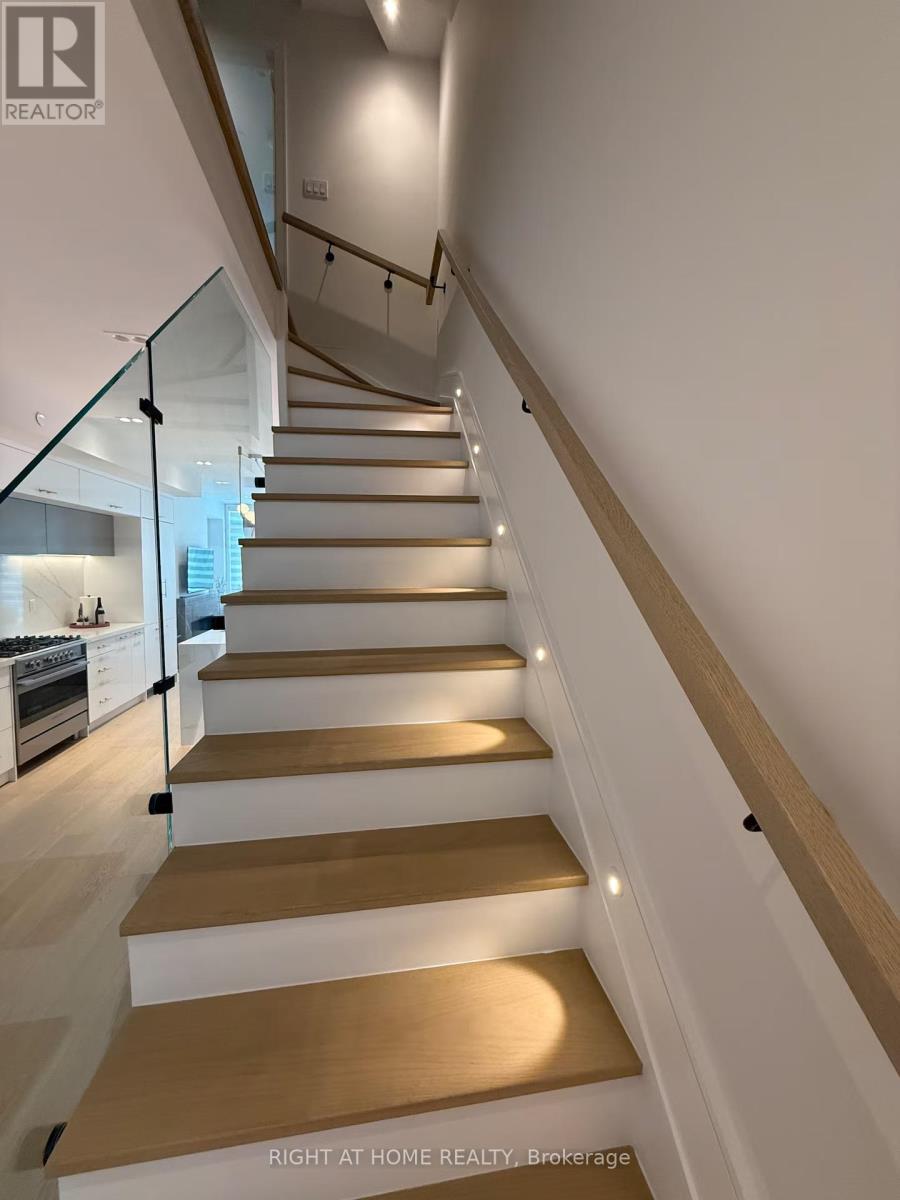 38b Churchill Avenue W, Toronto, Ontario  M2N 1Y7 - Photo 26 - C12652000