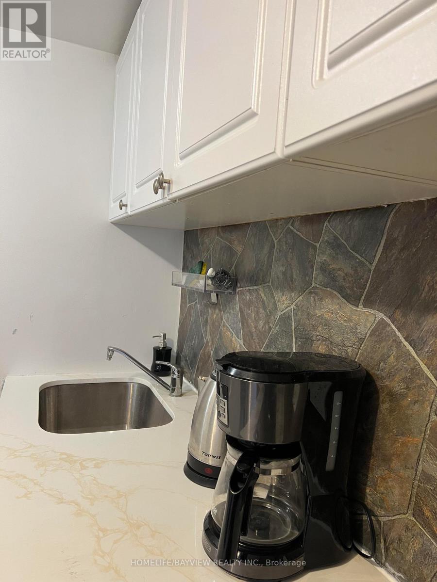 G2 - 255 Finch Avenue E, Toronto, Ontario  M2N 4S1 - Photo 7 - C12652006