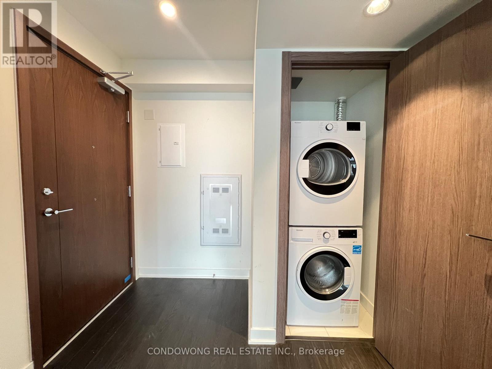 1815 - 19 Bathurst Street, Toronto, Ontario  M5V 0N2 - Photo 11 - C12652038