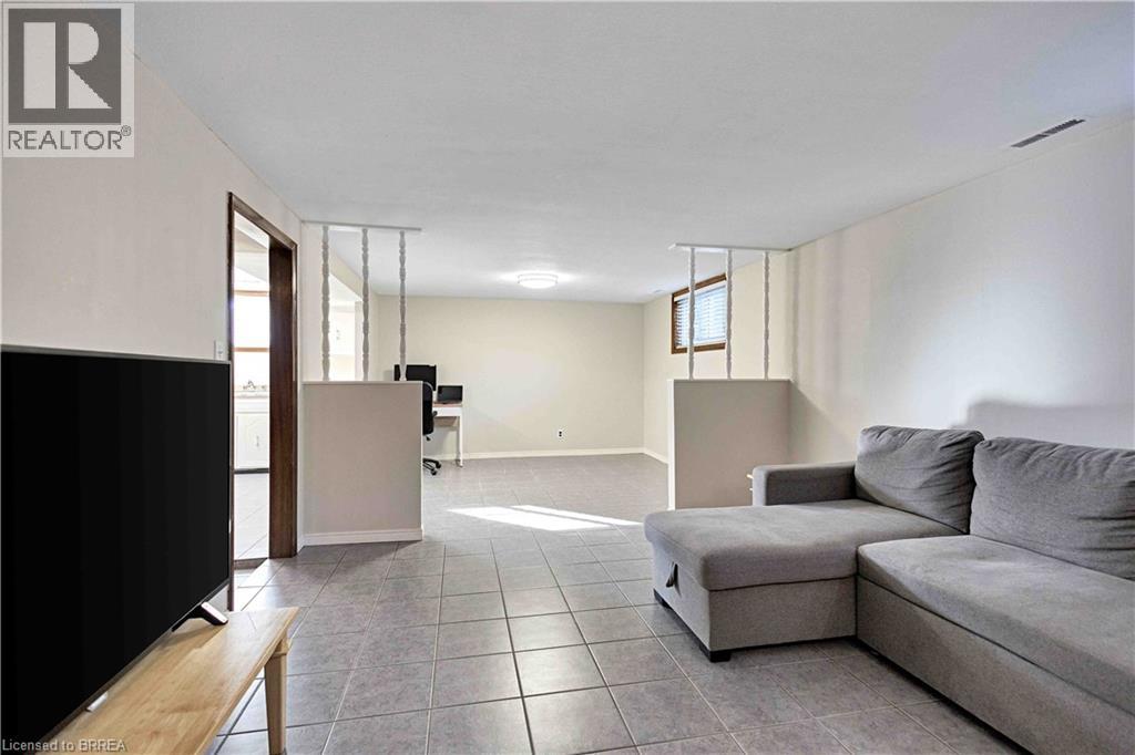 17 Penny Lane, Brantford, Ontario  N3R 5Y5 - Photo 31 - 40795186