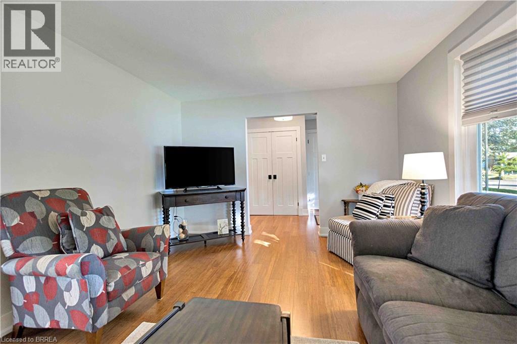 17 Penny Lane, Brantford, Ontario  N3R 5Y5 - Photo 8 - 40795144