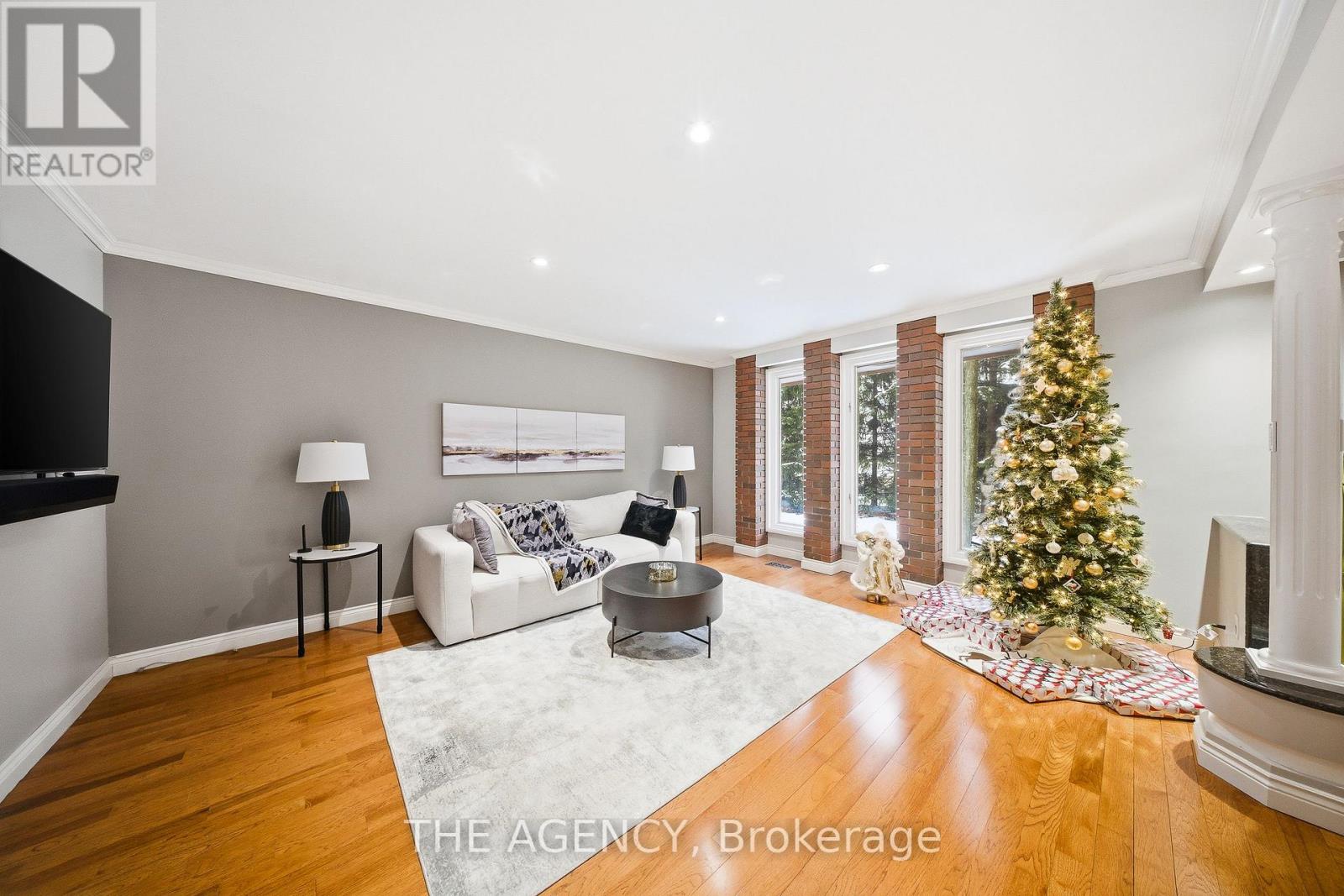 23 Cedarwood Crescent, King (Nobleton), Ontario  L0G 1N0 - Photo 7 - N12651984