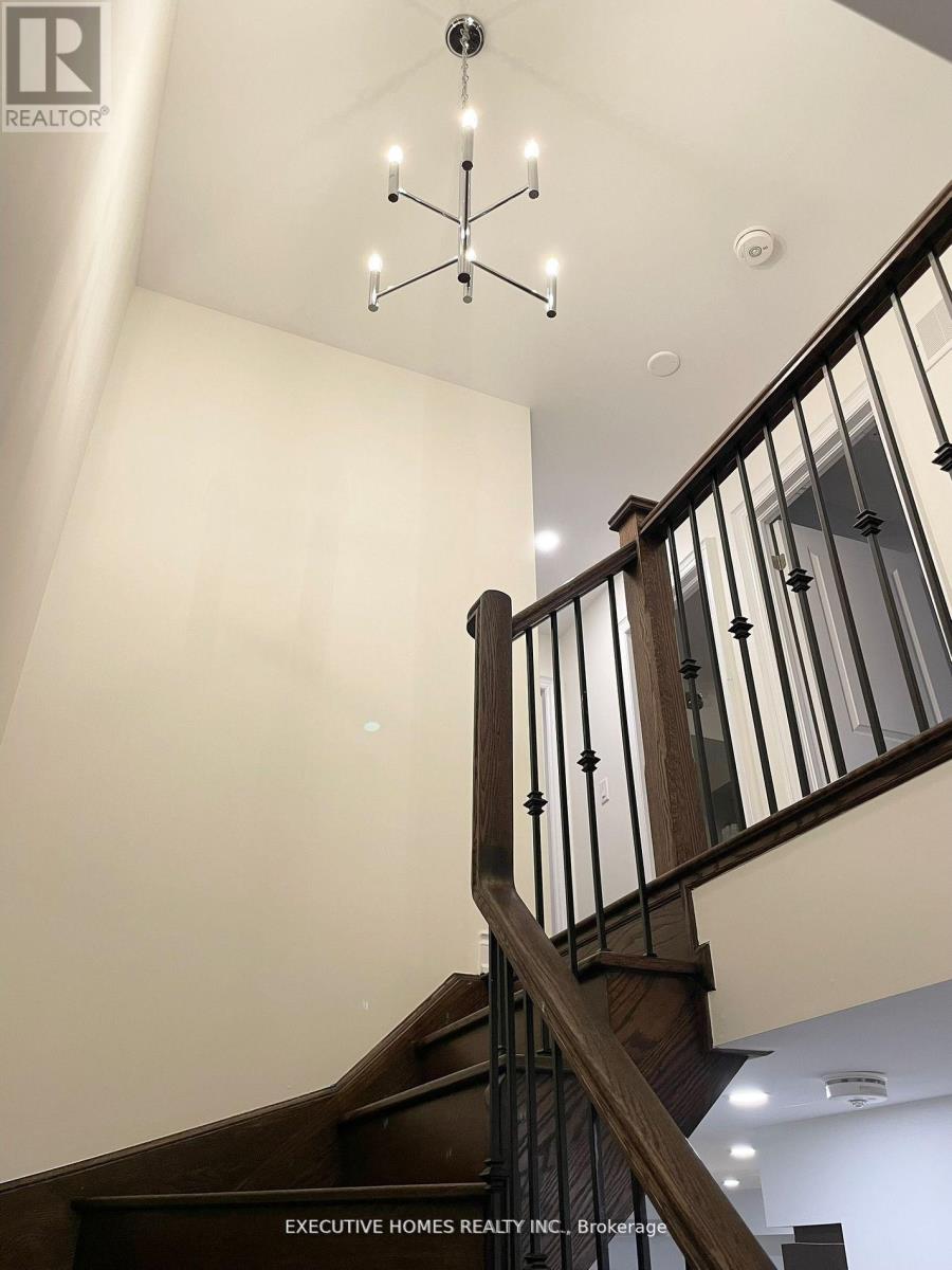 51 Lorne Thomas Place, New Tecumseth, Ontario  L9R 0T8 - Photo 9 - N12648614