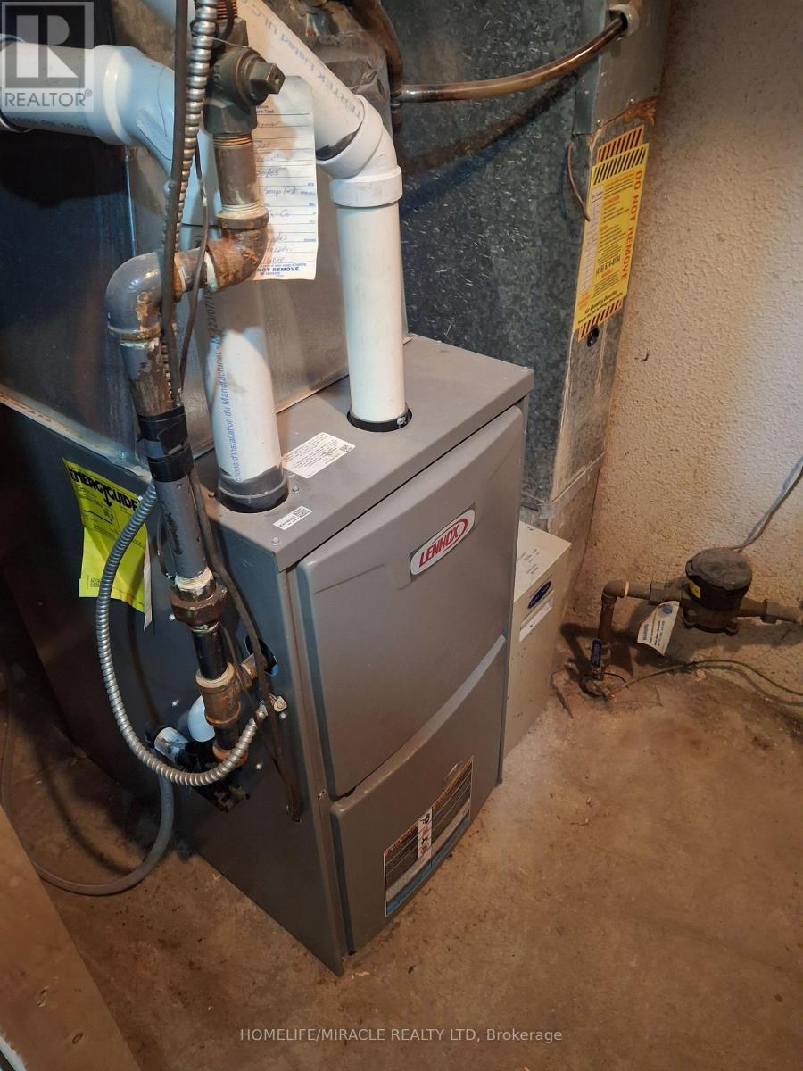 22 Graymar Road, Brampton, Ontario  L6S 1Z8 - Photo 39 - W12650644