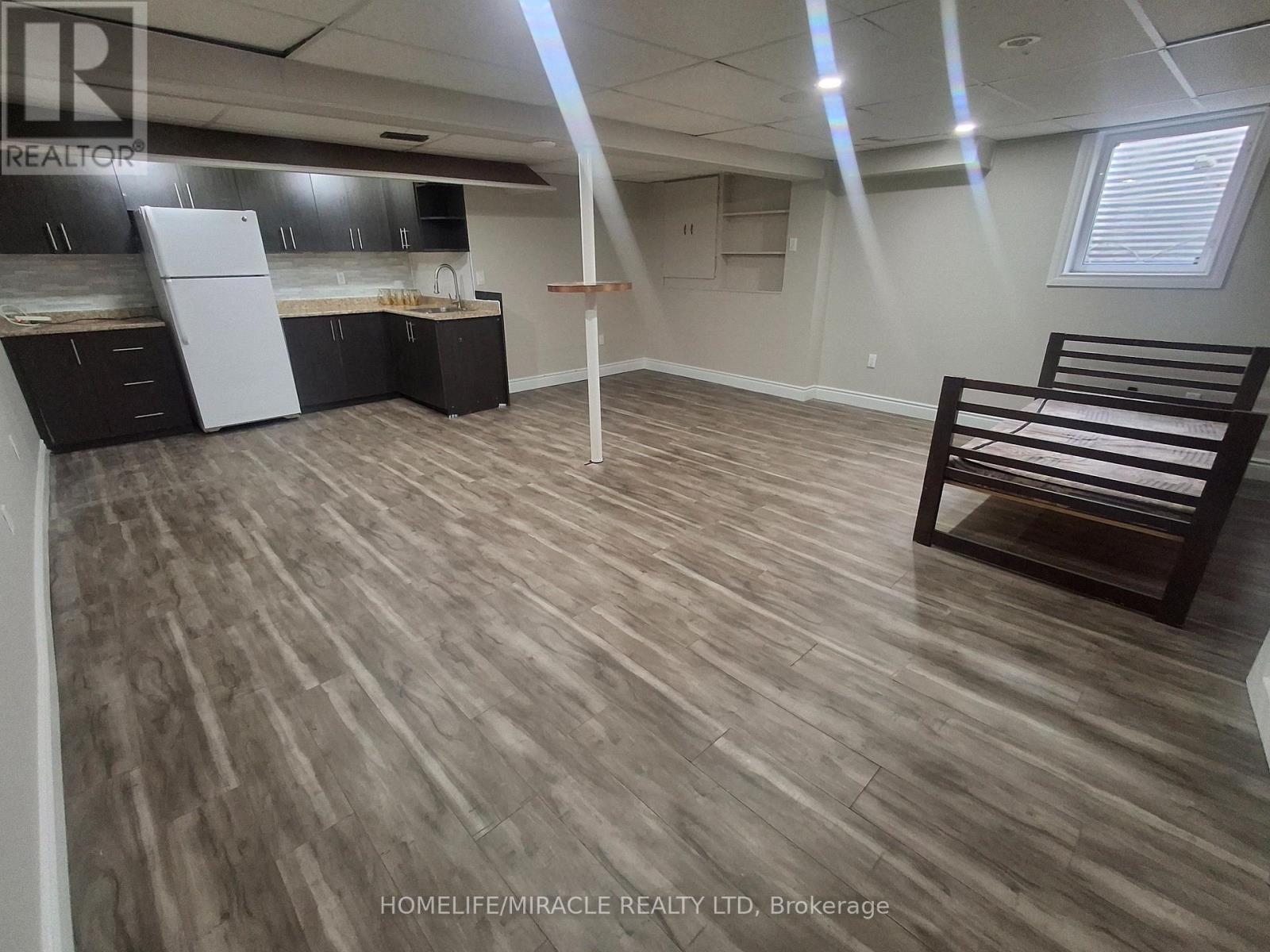 22 Graymar Road, Brampton, Ontario  L6S 1Z8 - Photo 32 - W12650644